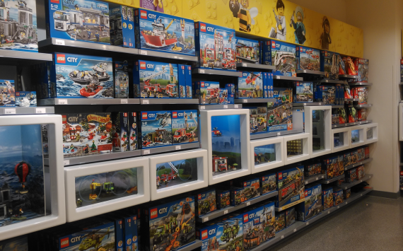 London's Lego store is set to become the world's largest