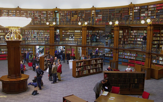 Libraries in UK are becoming a safe haven for those affected by the economic crisis
